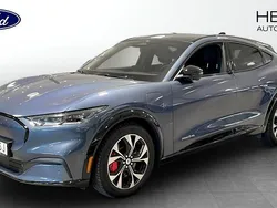 Blå (blue) Begagnad 2021 Ford Mustang Mach-E SUV | 419 900 kr (Bra pris)