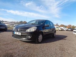 Svart Begagnad 2007 Renault Clio R.S. Halvkombi | 34 900 kr (Marknadspris)