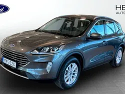 Grå (blue) Begagnad 2021 Ford Kuga Titanium SUV | 259 900 kr (Marknadspris)