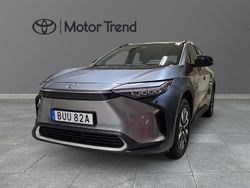 Silver Begagnad 2023 Toyota bZ4X Executive SUV | 419 900 kr (Lite dyr)