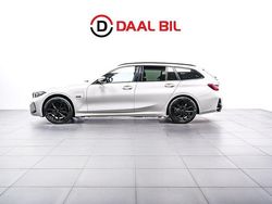 Vit Begagnad 2022 BMW 330e M Sport Kombi | 384 700 kr (Dyr)