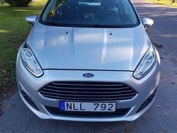 Begagnad 2014 Ford Fiesta Halvkombi | 75 000 kr (Marknadspris)