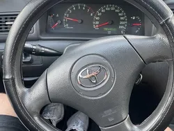 Silver Begagnad 2002 Toyota Corolla Halvkombi | 22 000 kr (Marknadspris)