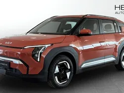 Ny 2025 Kia EV3 4 SUV | 473 200 kr (Marknadspris)