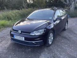 Svart Begagnad 2017 VW Golf VII Kombi | 149 000 kr (Marknadspris)