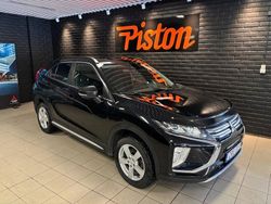 Svart Begagnad 2018 Mitsubishi Eclipse Comfort Edition Kombi | 159 000 kr