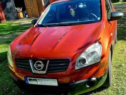 Röd Begagnad 2007 Nissan Qashqai SUV | 38 000 kr (Bra pris)