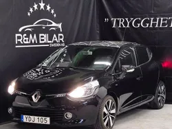 Svart Begagnad 2016 Renault Clio IV Halvkombi | 89 800 kr (Marknadspris)