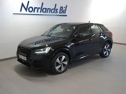 Svart (mytsvart metallic) Begagnad 2016 Audi Q2 Sport SUV | 274 900 kr