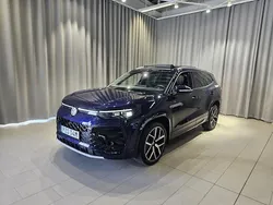 Lila Begagnad 2025 VW Tayron R-line SUV | 589 900 kr