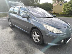 Grå Begagnad 2006 Peugeot 307 Kombi | 18 900 kr (Marknadspris)