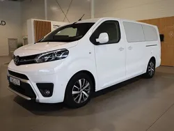 Vit Begagnad 2018 Toyota Proace Verso Executive Kombi | 299 900 kr (Bra pris)
