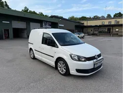 Vit Begagnad 2015 VW Caddy Minibuss | 65 900 kr (Bra pris)