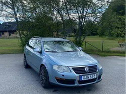 Blå Begagnad 2006 VW Passat Trendline Kombi | 24 000 kr (Bra pris)