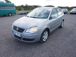 Silver (silver metallic) Begagnad 2008 VW Polo Halvkombi | 24 900 kr (Marknadspris)