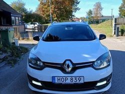 Vit Begagnad 2015 Renault Mégane GrandTour LIMITED Kombi | 50 000 kr (Bra pris)