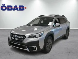 Grå Begagnad 2023 Subaru Outback SUV | 474 900 kr (Marknadspris)