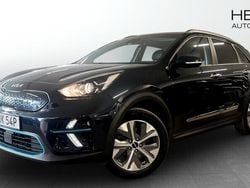 Blå (blue) Begagnad 2022 Kia e-Niro 2 SUV | 269 900 kr (Marknadspris)