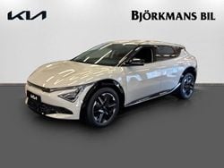 Grå (/glb/ glacier m) Ny 2025 Kia EV6 3 SUV | 607 111 kr (Marknadspris)