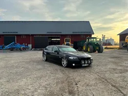 Svart Begagnad 2013 BMW 520 Kombi | 145 000 kr