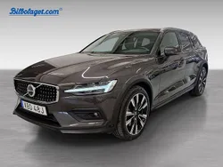 Begagnad 2023 Volvo V60 CC Kombi | 409 500 kr (Lite dyr)