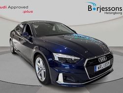 Blå Begagnad 2024 Audi A5 Sportback Proline Halvkombi | 429 900 kr (Marknadspris)