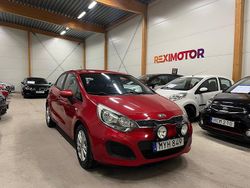 Röd Begagnad 2012 Kia Rio Halvkombi | 69 900 kr (Marknadspris)