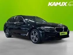 Svart Begagnad 2021 BMW 530e Kombi | 328 700 kr (Bra pris)
