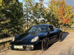 Svart Begagnad 2011 Porsche Cayman S Sportkupé | 439 000 kr