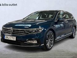 Blå Begagnad 2022 VW Passat Kombi | 289 900 kr (Marknadspris)
