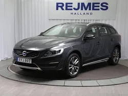 Grå Begagnad 2018 Volvo V60 CC Standard Kombi | 259 500 kr (Bra pris)