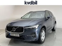 Mörkblå (mörkblå metallic) Begagnad 2022 Volvo XC60 Momentum SUV | 354 900 kr (Bra pris)