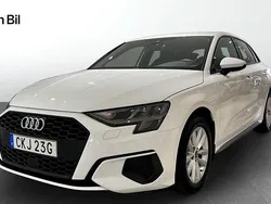Vit Begagnad 2023 Audi A3 Sportback Proline Halvkombi | 289 000 kr (Lite dyr)