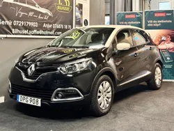 Svart Begagnad 2015 Renault Captur SUV | 94 900 kr (Marknadspris)