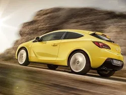 Gul Begagnad 2012 Opel Astra GTC Halvkombi | 89 000 kr