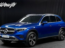 Blå Begagnad 2023 Mercedes GLC400d SUV | 669 800 kr