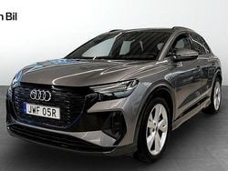 Tyfongrå metallic Begagnad 2022 Audi Q4 e-tron S-Line SUV | 409 000 kr (Marknadspris)