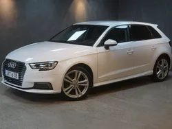 Vit Begagnad 2020 Audi A3 Sportback e-tron Sedan | 204 900 kr (Superpris)