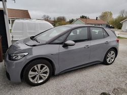 Grå Begagnad 2021 VW ID.3 Pro Performance Halvkombi | 145 000 kr