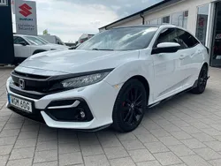 Vit (vit metallic) Begagnad 2020 Honda Civic Sport Plus Halvkombi | 249 000 kr (Marknadspris)