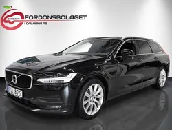 Svart Begagnad 2017 Volvo V90 Momentum Kombi | 164 900 kr (Marknadspris)