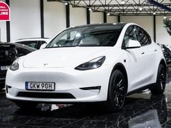 Vit Begagnad 2021 Tesla Model Y Long Range AWD SUV | 329 500 kr (Marknadspris)