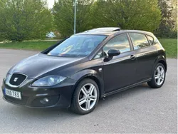 Svart Begagnad 2010 Seat Leon FR Halvkombi | 26 900 kr (Superpris)