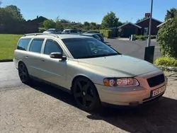 Brun Begagnad 2007 Volvo V70 Kinetic Kombi | 34 000 kr (Marknadspris)