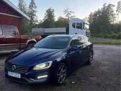 Blå Begagnad 2015 Volvo V60 Momentum Kombi | 95 000 kr (Bra pris)