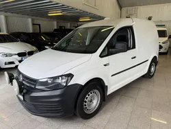 Vit Begagnad 2017 VW Caddy Minibuss | 89 900 kr (Marknadspris)