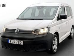 Vit Begagnad 2021 VW Caddy Minibuss | 349 900 kr