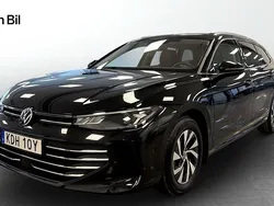 Svart Begagnad 2024 VW Passat Business Kombi | 349 900 kr (Dyr)