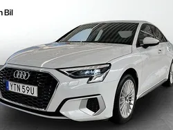 Glaciärvit metallic Begagnad 2022 Audi A3 Advanced Plus Sedan | 279 000 kr (Lite dyr)