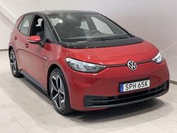 Röd (kings red metallic black) Begagnad 2022 VW ID.3 Pro Halvkombi | 274 900 kr (Marknadspris)